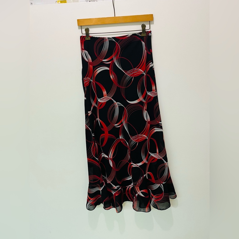 2/$20 - Elegant Red and Black Circle Pattern Maxi Skirt / Elastic Waist / Ruffle